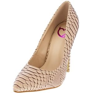 Wild Diva Shoes - Callie Beige Textured Snakeskin Pump Wild Diva Shoes - Callie Beige Textured Snakeskin Pump